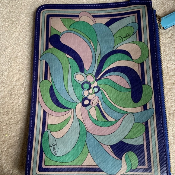 pucci purse - Picture 3 of 7
